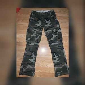 Boys old Navy Camo cargos
